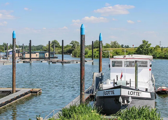 Botel Statendam 12 Ohe & Laak Ohé en Laak